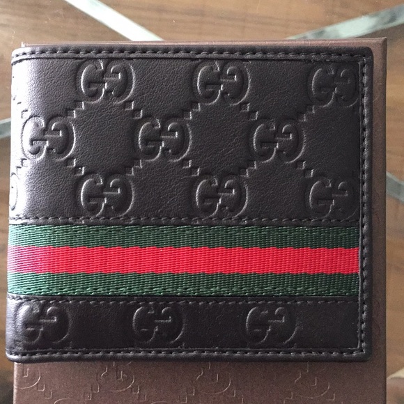black gucci wallet